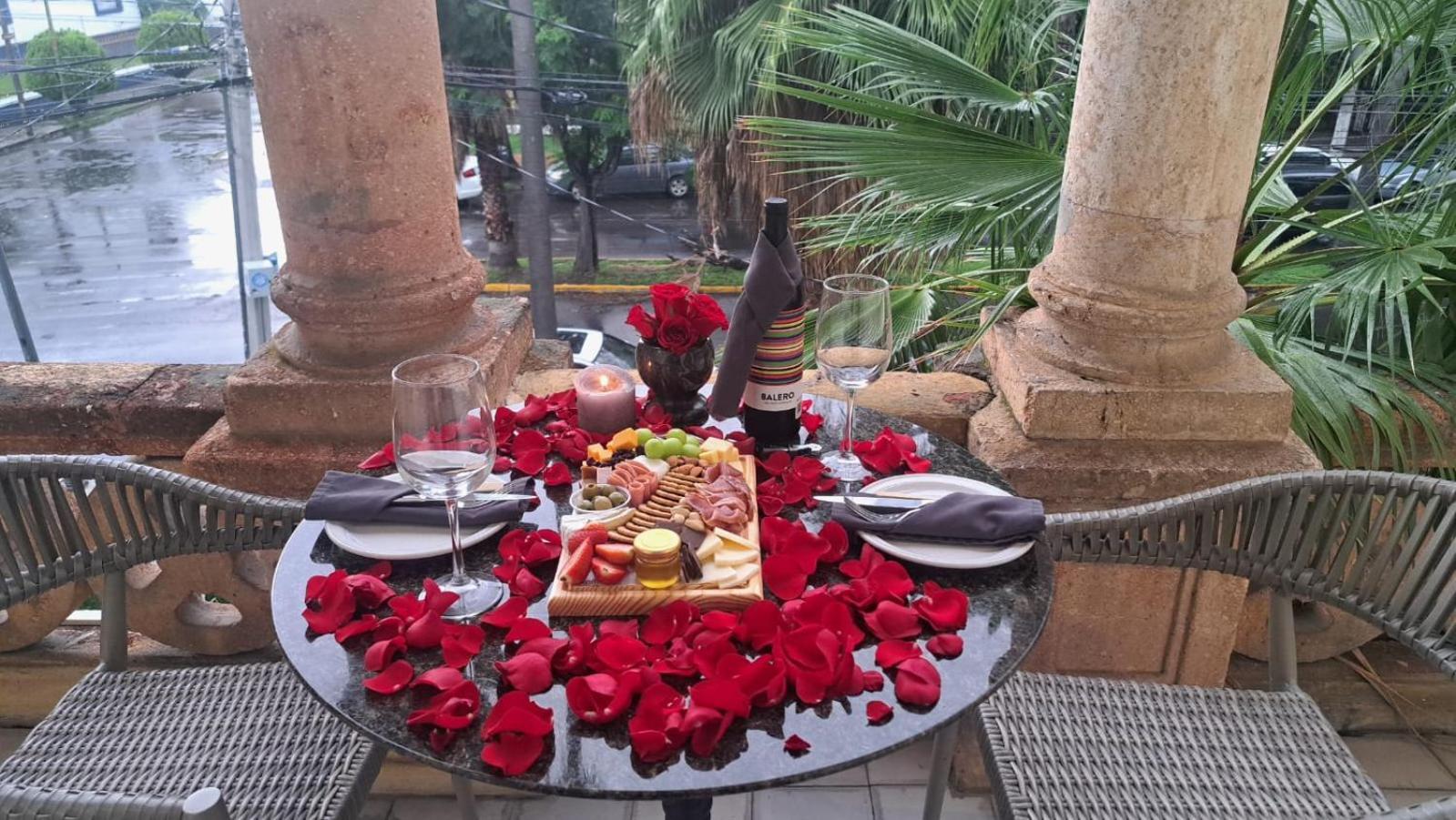Gala Hotel Boutique Гвадалахара Екстер'єр фото